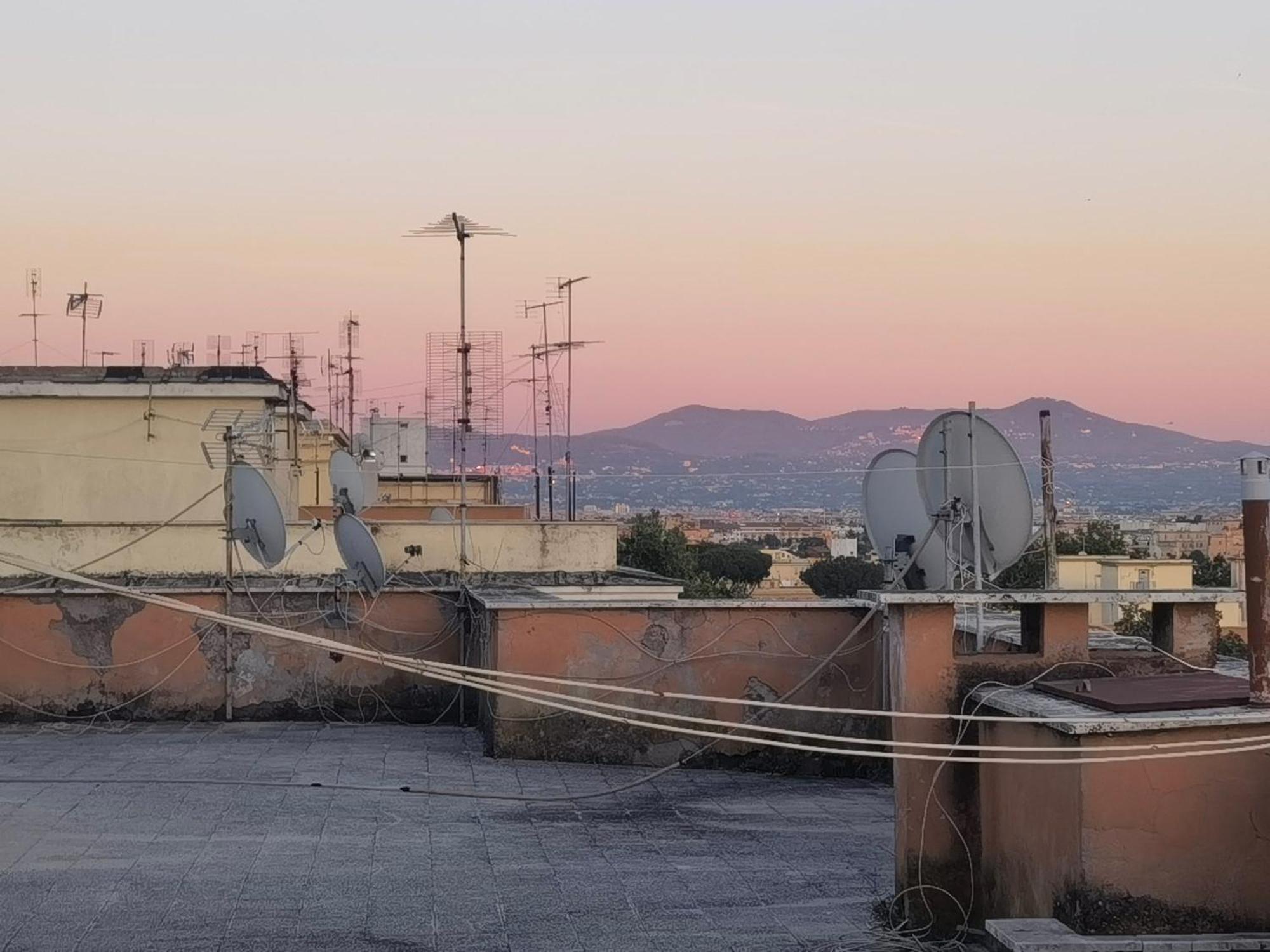 Metro Lodi Apartment Rome Luaran gambar