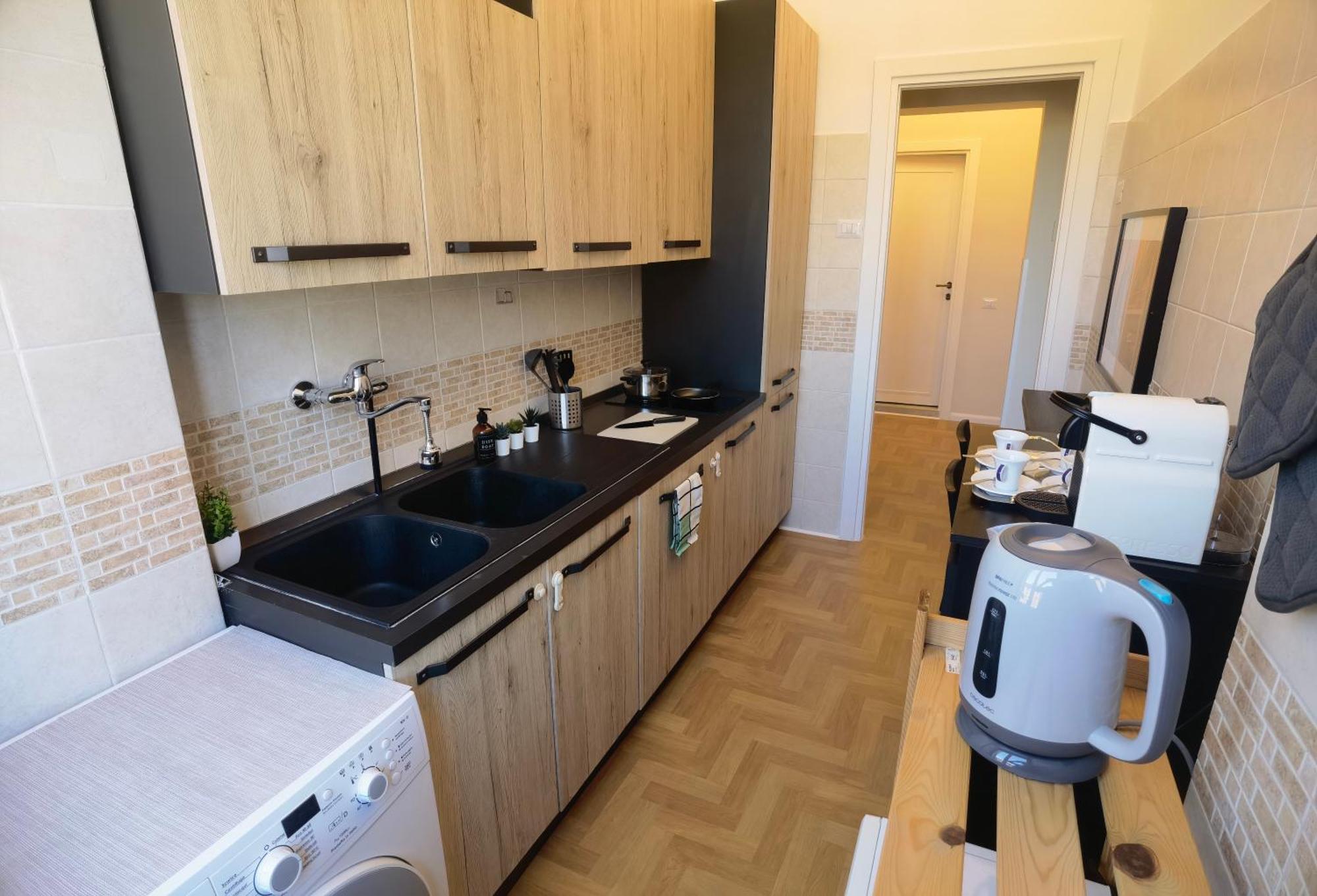 Metro Lodi Apartment Rome Luaran gambar